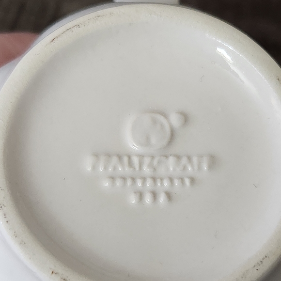 Set of 4 Pfaltzgraff Filigree White Mugs Cups 1 of 2 sets SET #2 - Picture 3 of 7